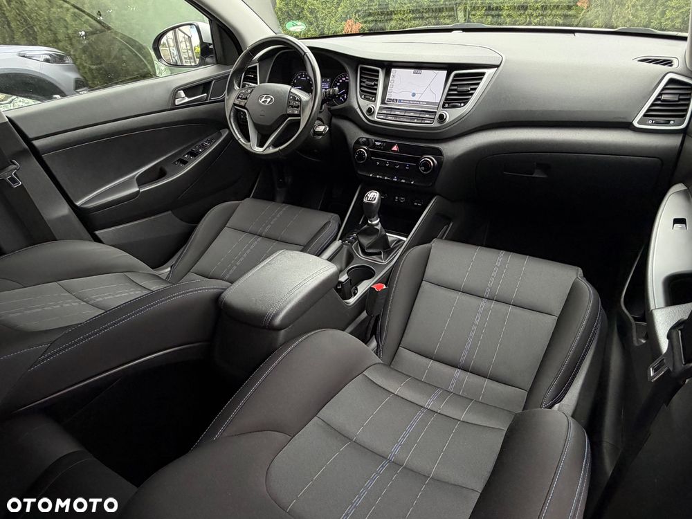 Hyundai Tucson blue 1.6 GDi 2WD Passion - 21