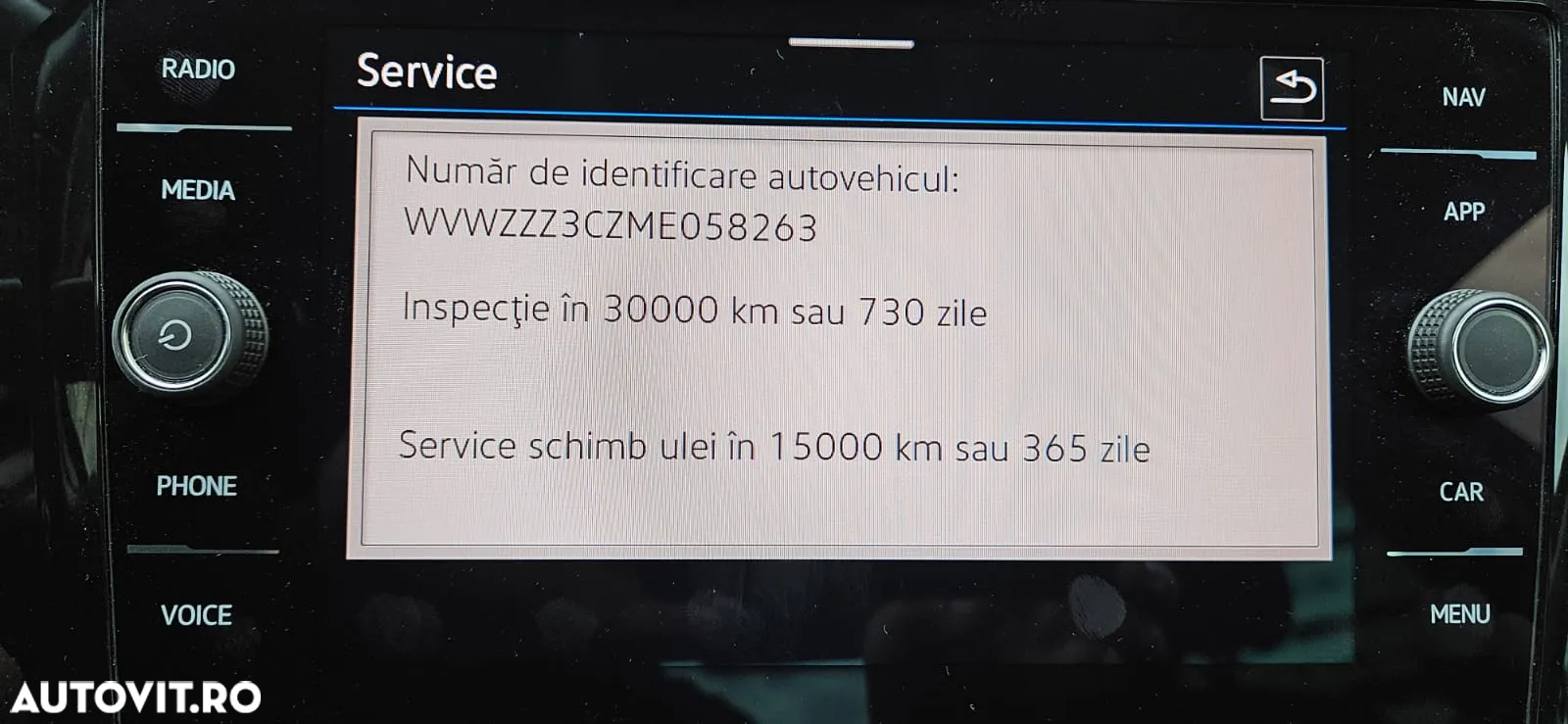 Volkswagen Passat 2.0 TDI DSG 4Mot Highline - 25