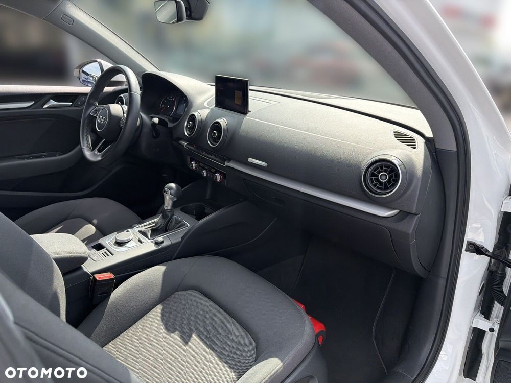 Audi A3 Limousine - 18