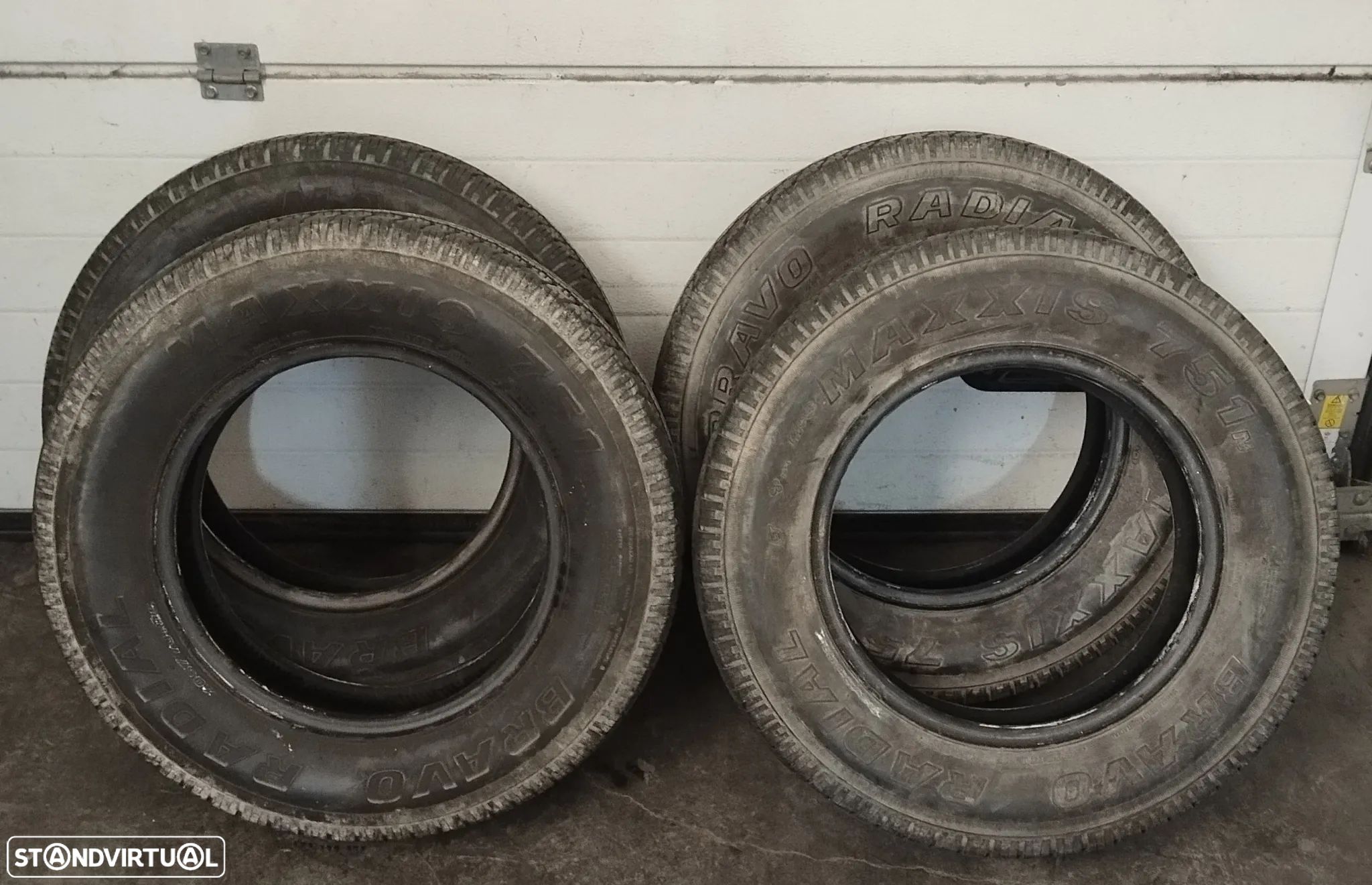 PNEUS 205/7R15 (SEMINOVOS) - 1