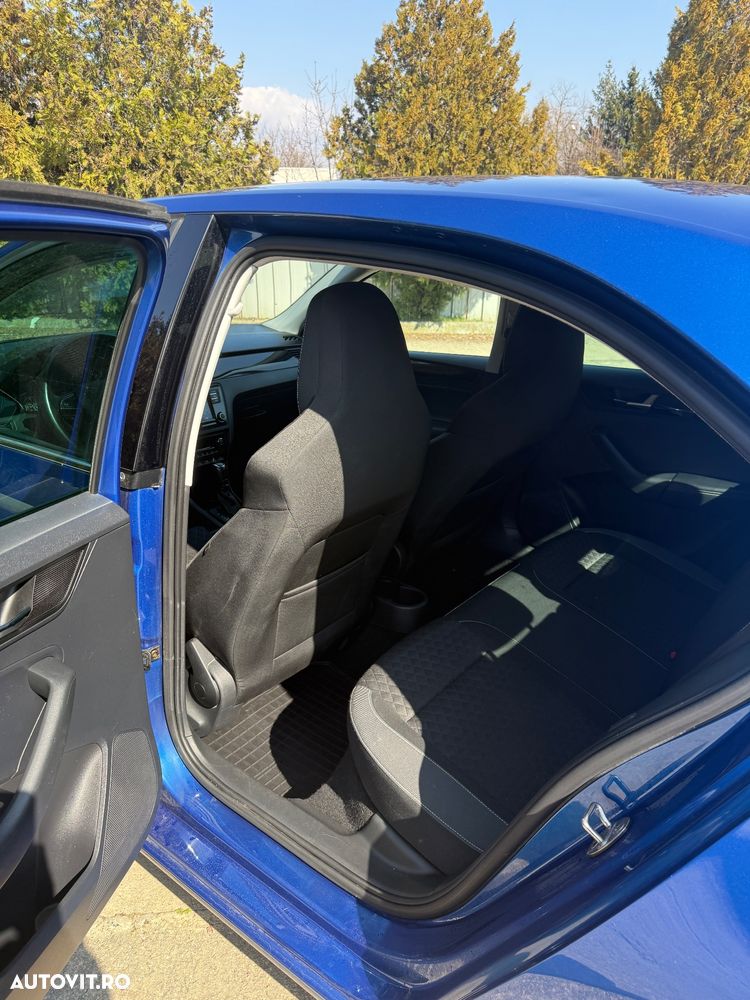 Skoda RAPID 1.4 TSI DSG Ambition - 11