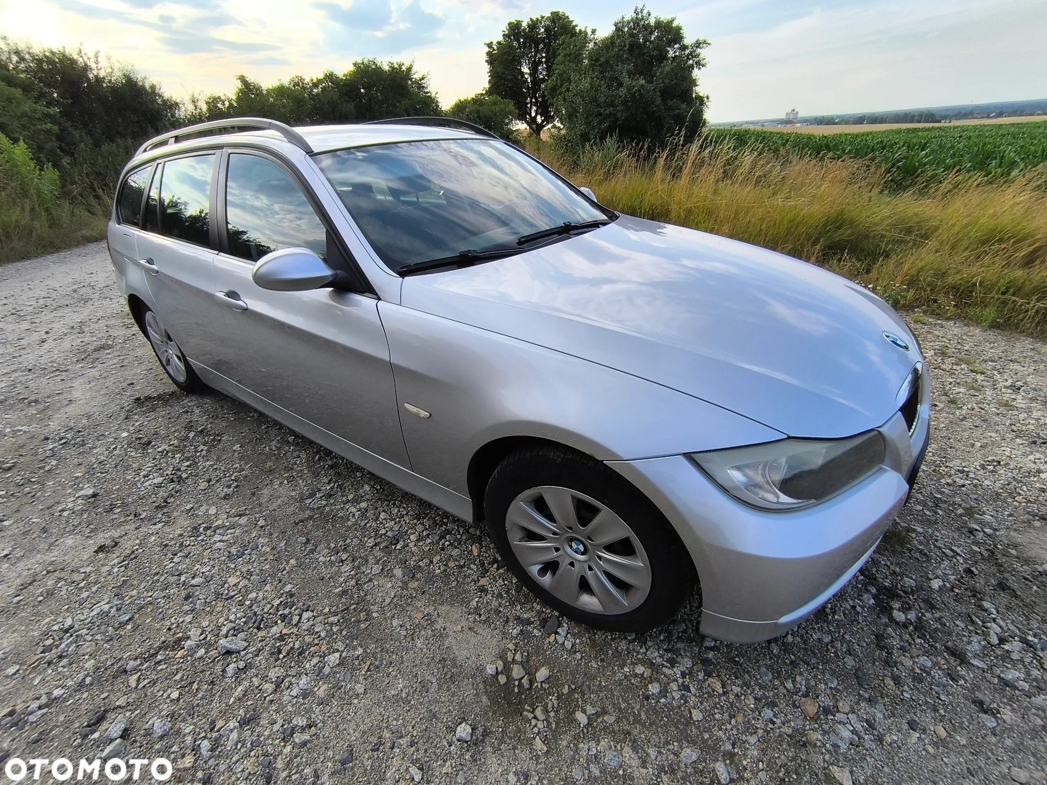 BMW Seria 3 318i - 9