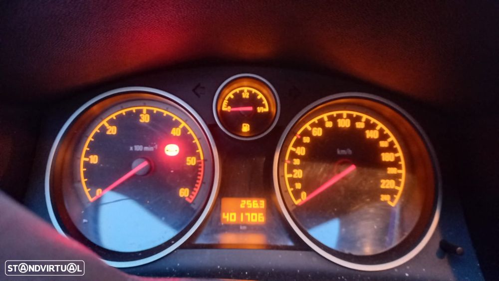 Opel Astra 1.7 CDTI Elegance - 9