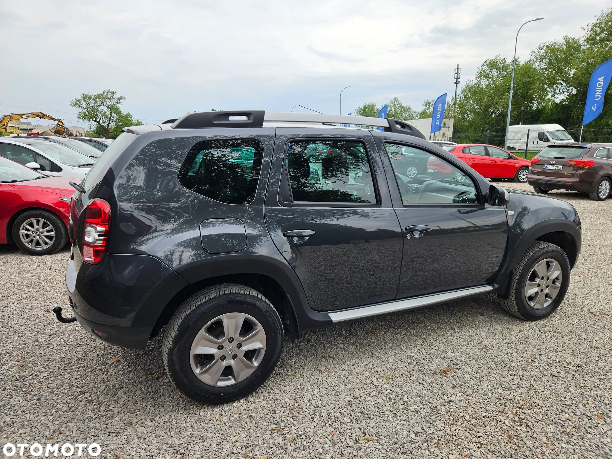 Dacia Duster 1.6 SCe Essential - 15