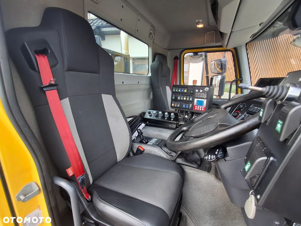 Renault C280 Zamiatarka SEMAT Zoeller FAUN Karcher 2 Silniki Rura Do Liści Listwy Ciśnieniowe Lanca 2 Zbiorniki Wody Szczotki L/R 2018r Euro 6 - 33