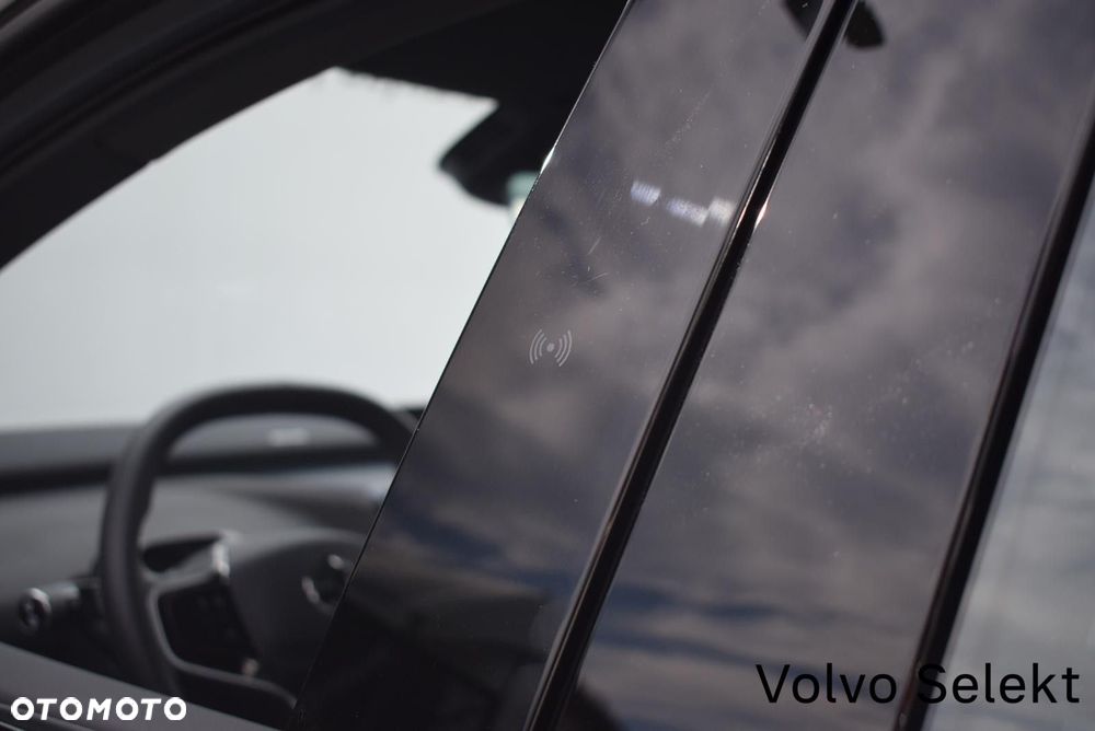 Volvo EX30 - 12