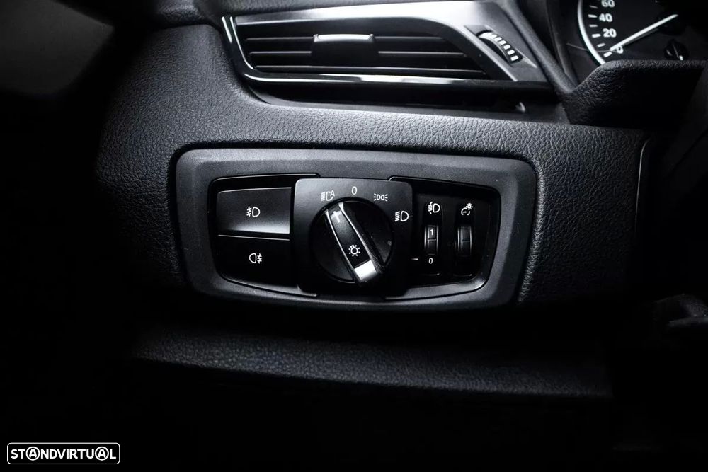 BMW 216 Active Tourer d Advantage - 16