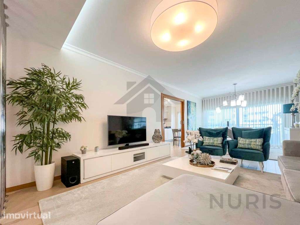 Apartamento T2 para Arrendamento na Praia da Rocha, Portimão - Grande imagem: 4/31