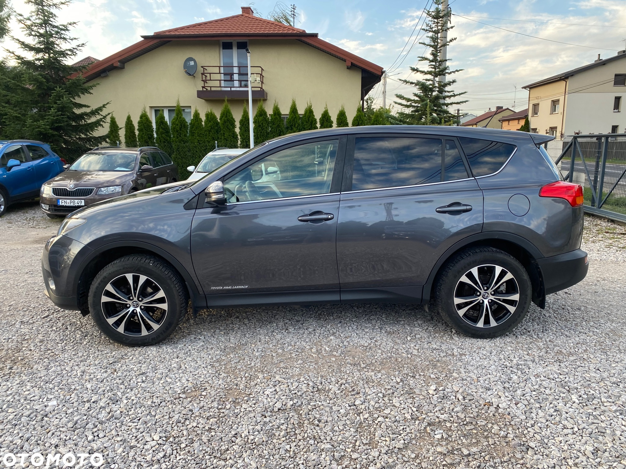 Toyota RAV4 2.0 4x4 Start&Stop CVT Executive - 32