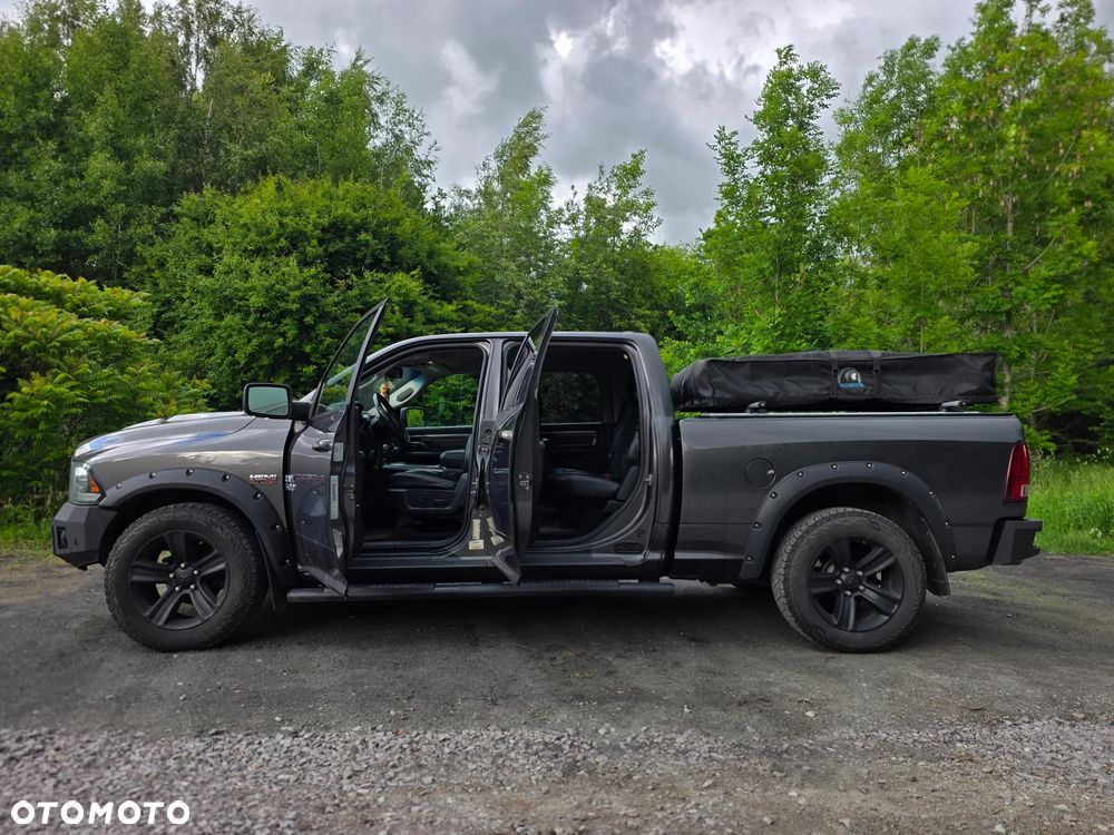 Dodge RAM - 28