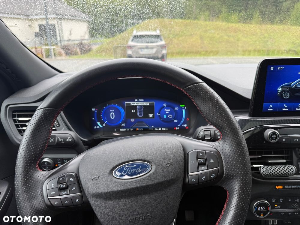 Ford Kuga - 15