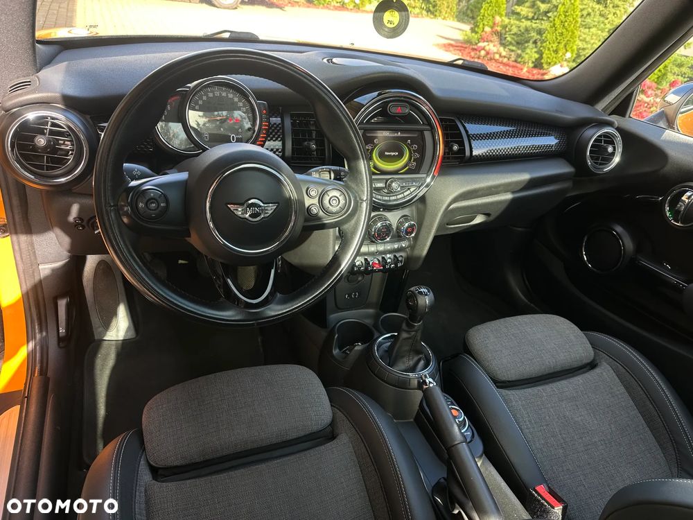 MINI Cooper S Standard - 13