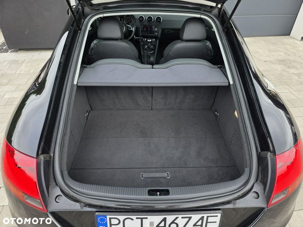 Audi TT Coupé - 12