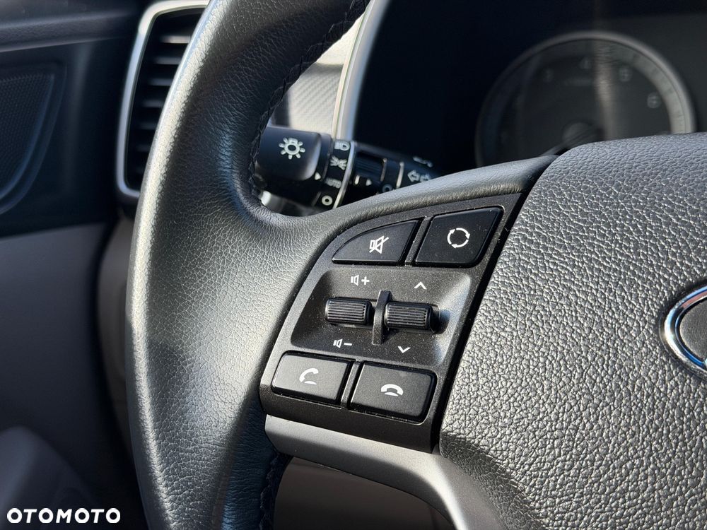 Hyundai Tucson - 16