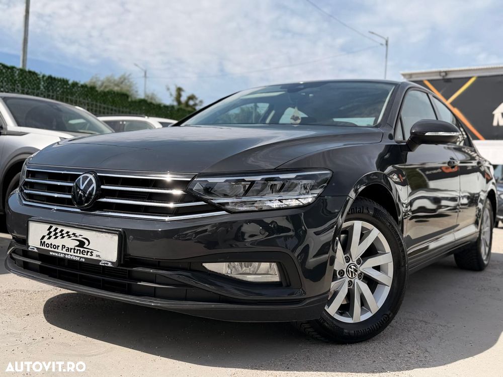 Volkswagen Passat 2.0 TDI DSG Comfortline - 14