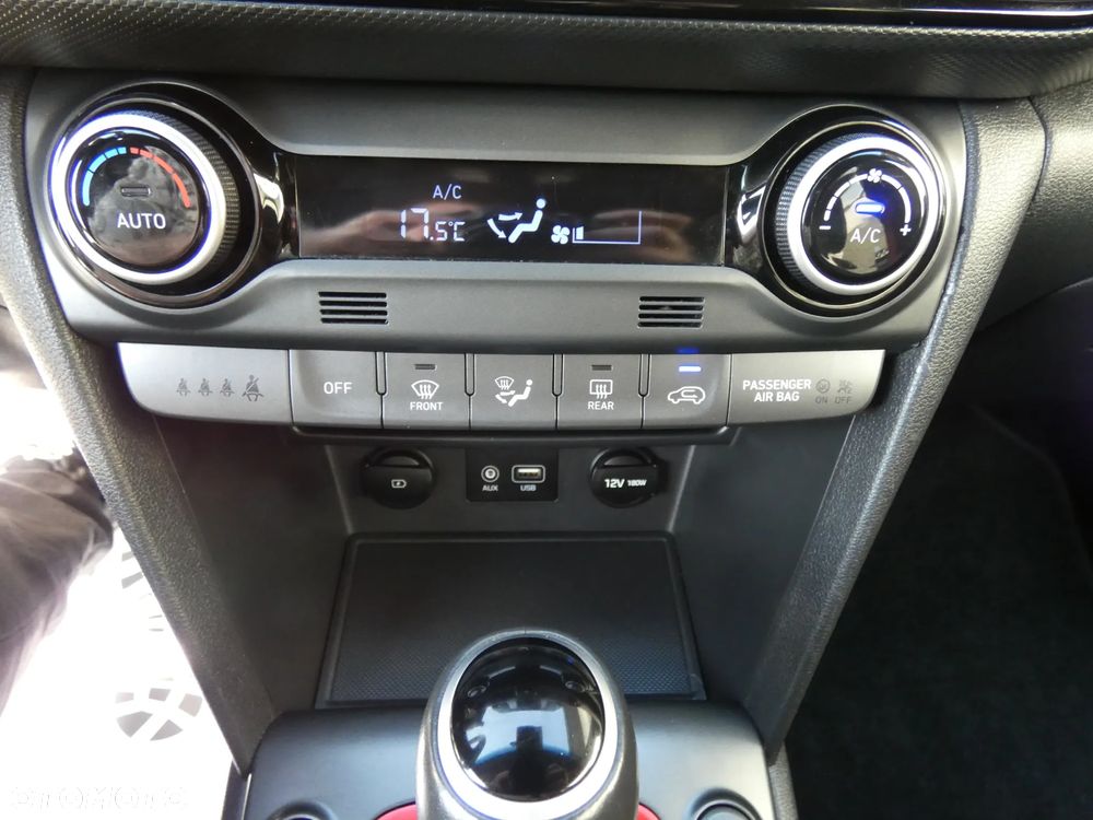 Hyundai Kona 1.6 T-GDI Premiere Style 4WD DCT - 25