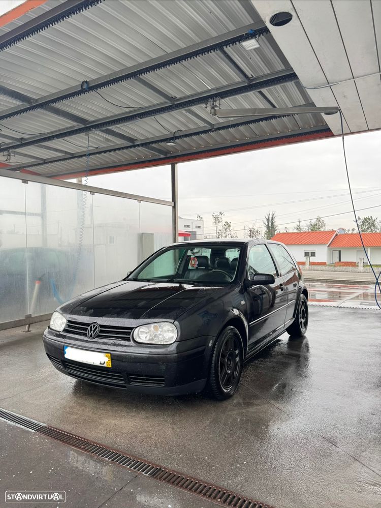 VW Golf 1.9 TDi Highline - 2