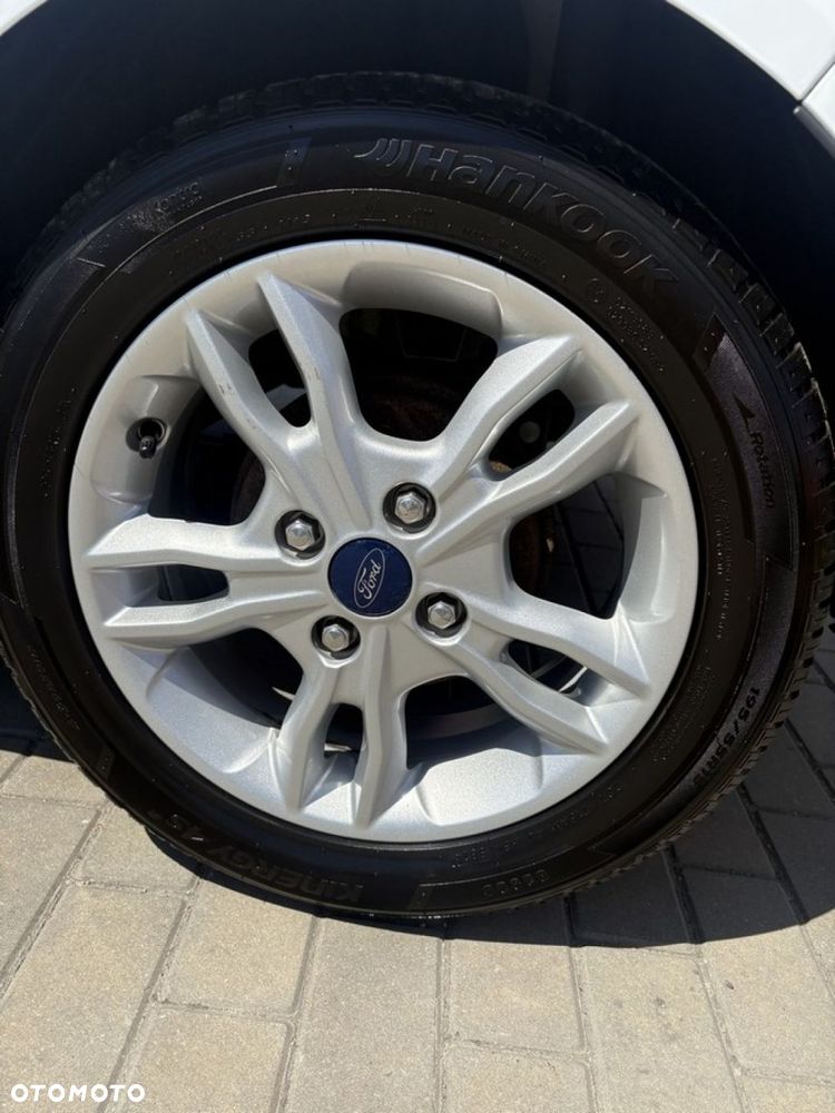 Ford Fiesta - 6