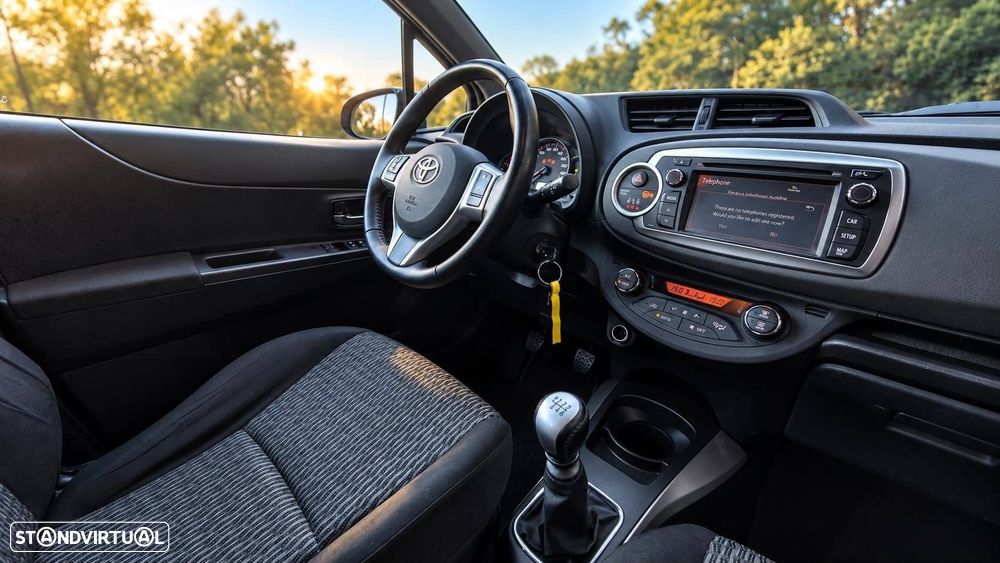 Toyota Yaris 1.4 D-4D ACtive - 30