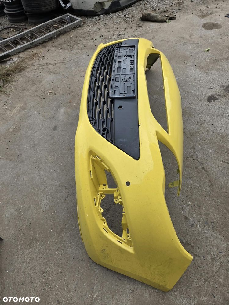 części ZDERZAK PRZÓD OPEL ASTRA IV J 2009-2019r. ZÓŁTY