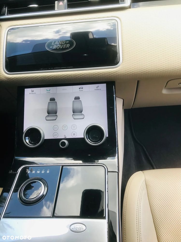 Land Rover Range Rover Velar 2.0 Si4 R-Dynamic HSE - 19