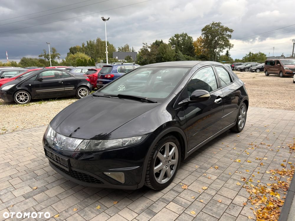 Honda Civic 1.8 Executive - 19