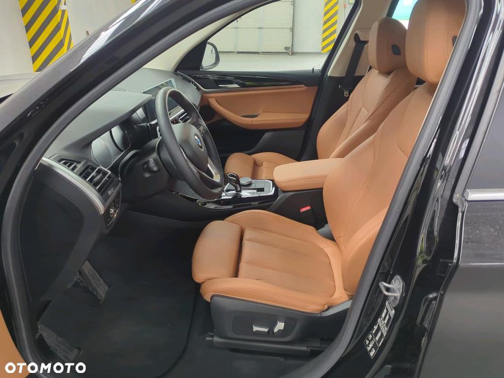 BMW X3 xDrive20i - 6