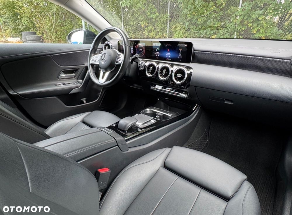 Mercedes-Benz CLA 200 d Shooting Brake 8G-DCT Progressive Line Advanced - 28
