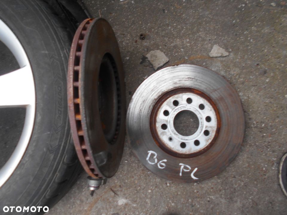 Vw Passat B6 tarcze hamulcowe przod 1.9 TDI - 1