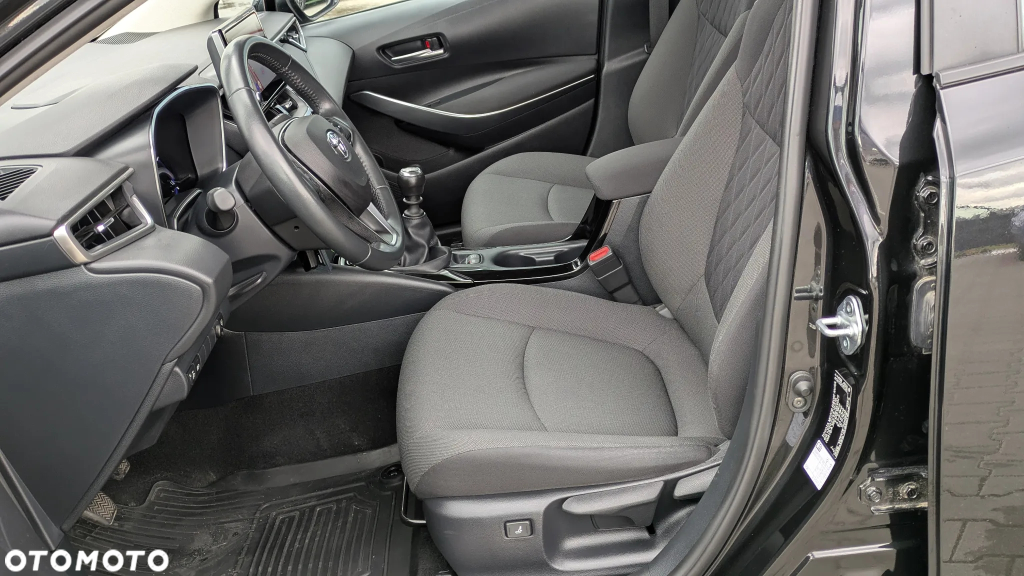 Toyota Corolla 1.5 Comfort - 6