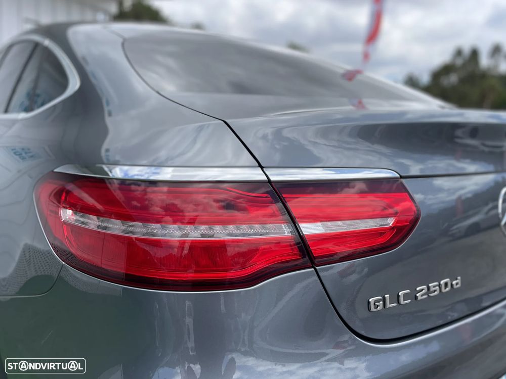 Mercedes-Benz GLC 250 d Coupé AMG Line 4-Matic - 11