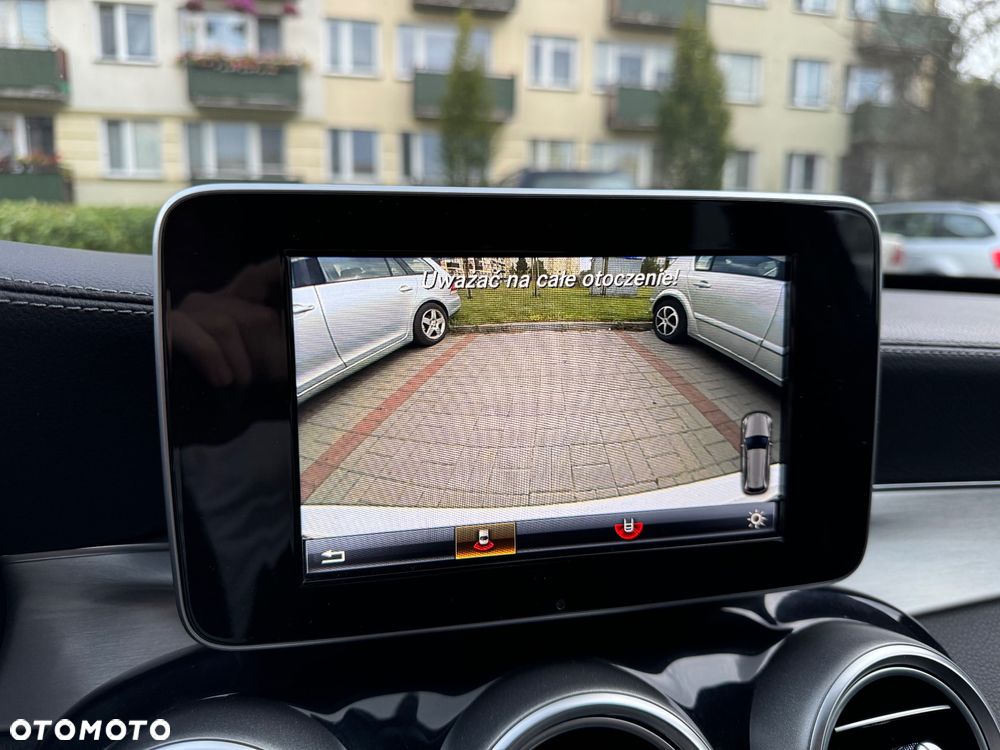 Mercedes-Benz Klasa C 200 7G-TRONIC - 27