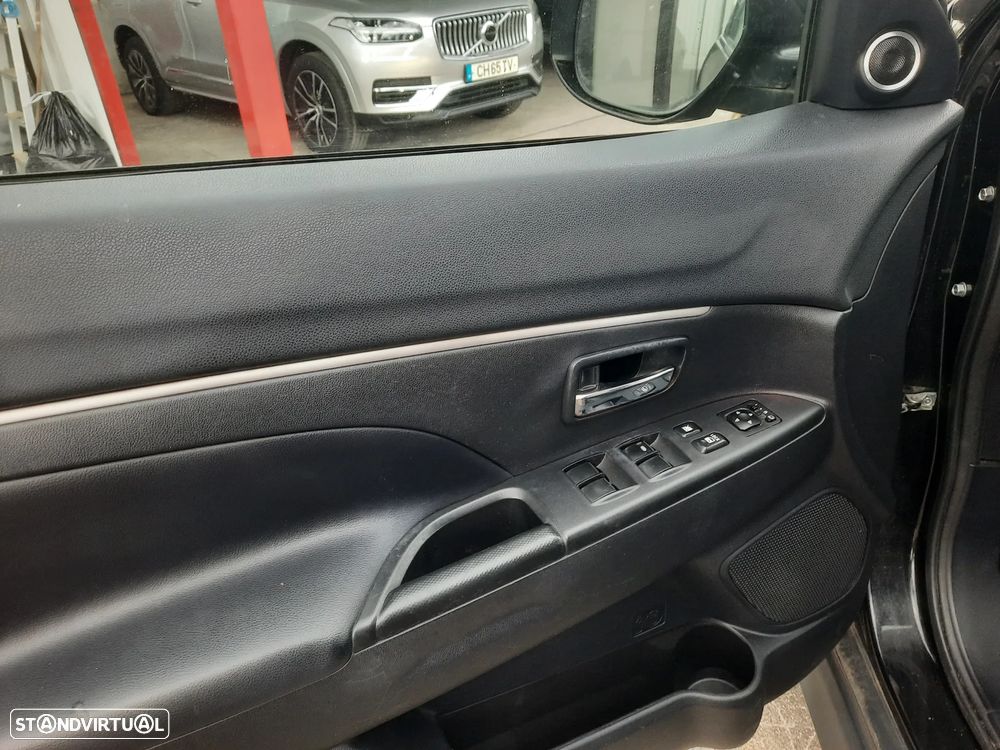 Mitsubishi ASX 1.8 DI-D Invite - 14