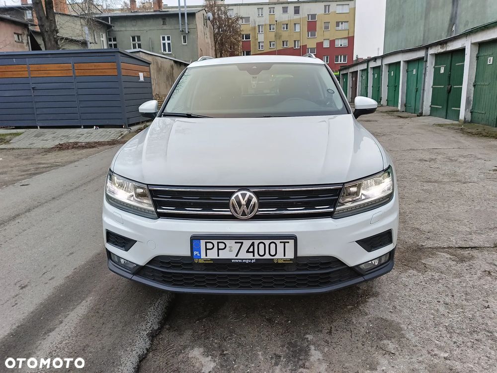 Volkswagen Tiguan - 15
