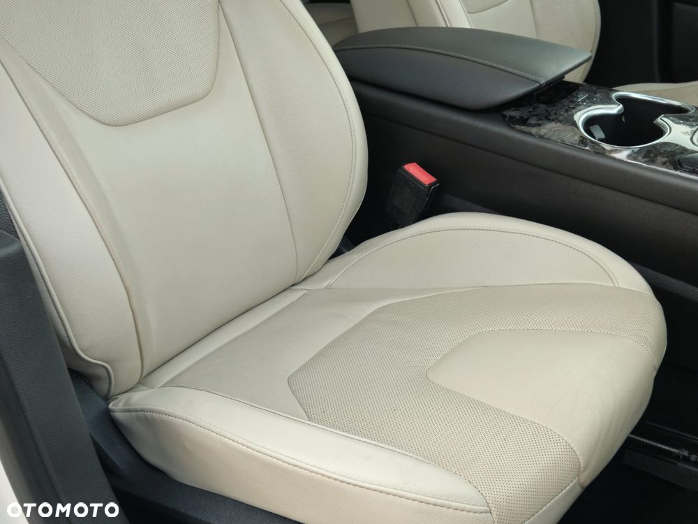 Ford Mondeo 2.0 EcoBoost ST-Line - 21