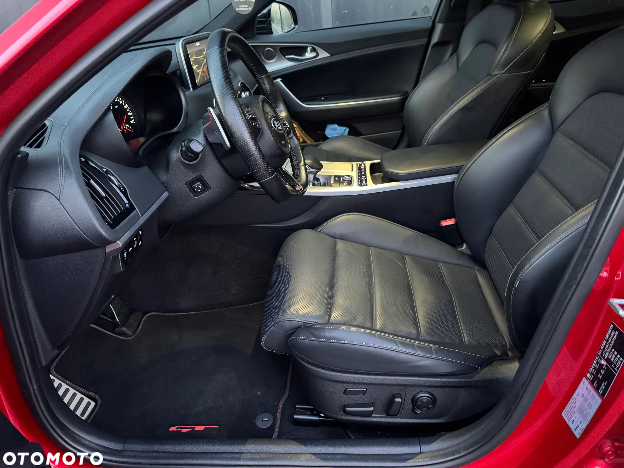 Kia Stinger 3.3 T-GDI V6 GT AWD - 19