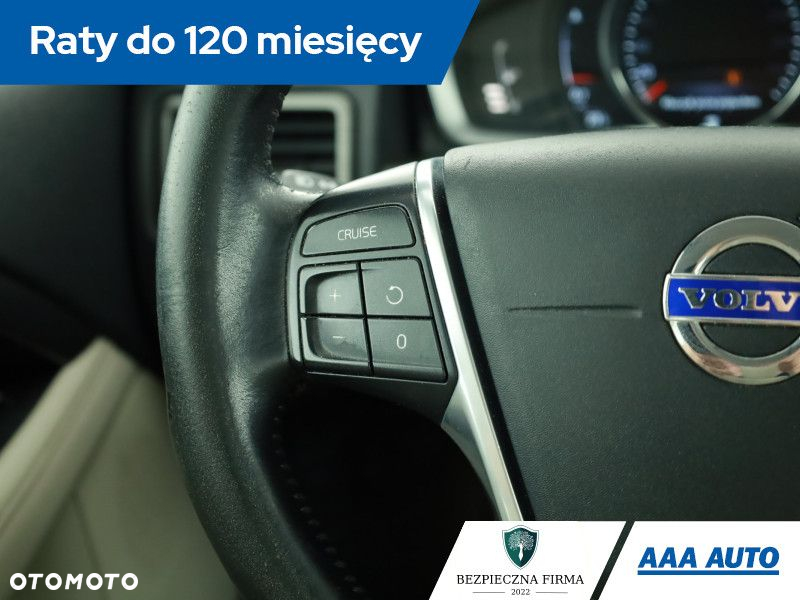 Volvo XC 70 - 15