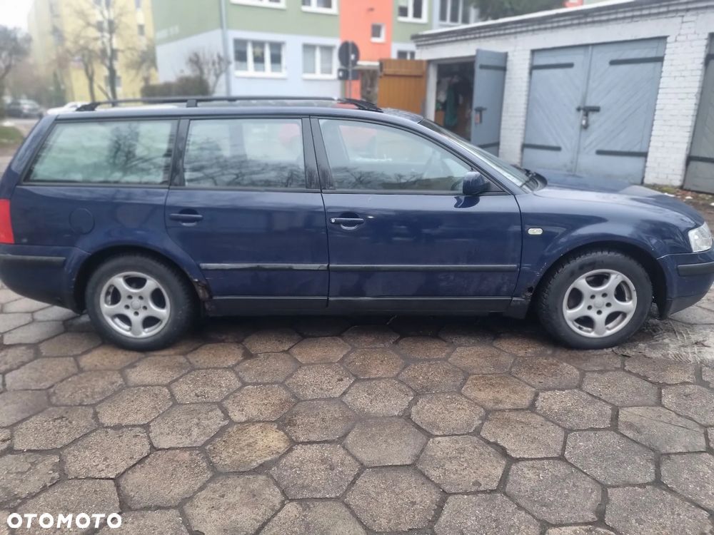 Volkswagen Passat 1.8 - 5