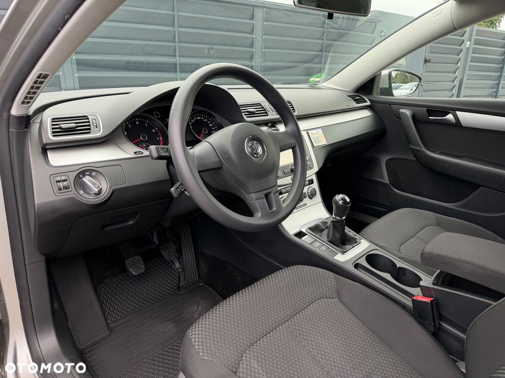 Volkswagen Passat 1.4 TSI BMT Comfortline - 11
