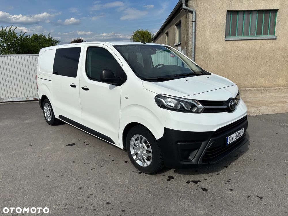 Toyota ProAce D-4D Medium 2,7t (bryg.) - 3