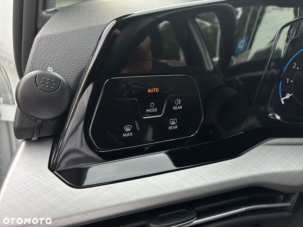 Volkswagen Golf 1.5 TSI EVO Life - 20