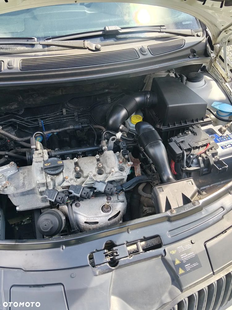Skoda Fabia - 18