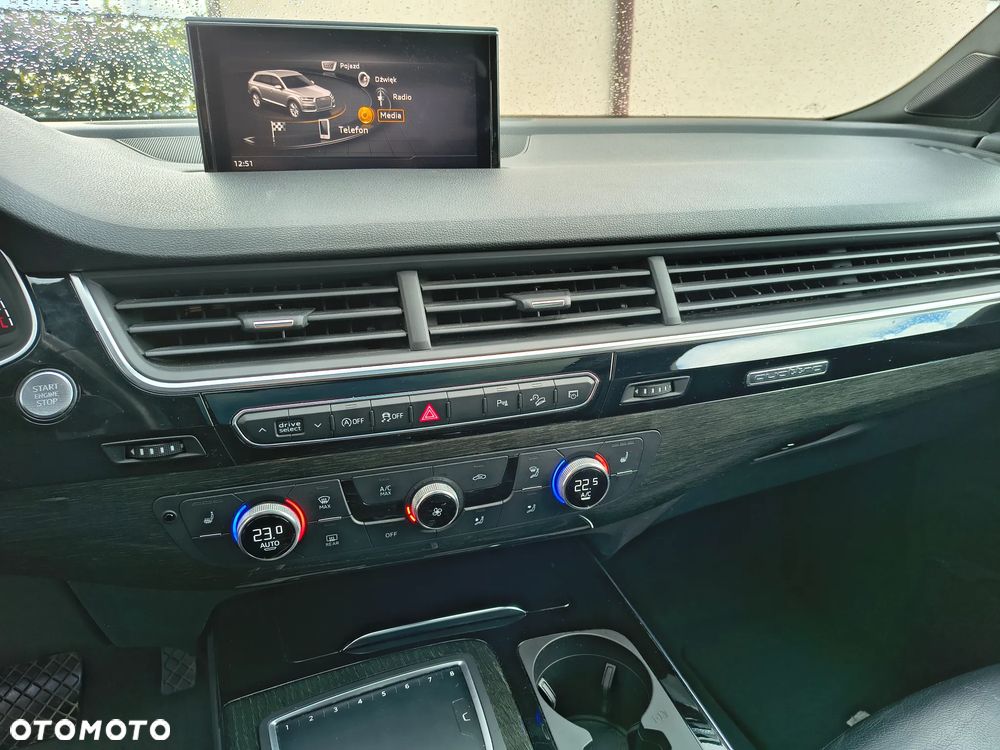 Audi Q7 3.0 TFSI Quattro Tiptr - 14