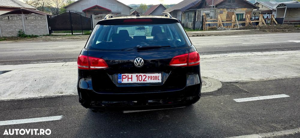 Volkswagen Passat 2.0 Blue TDI SCR Comfortline - 23