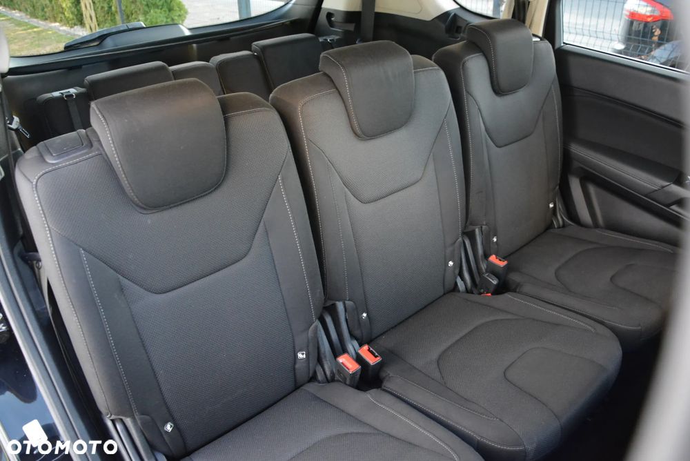 Ford S-Max 2.0 TDCi Titanium - 35