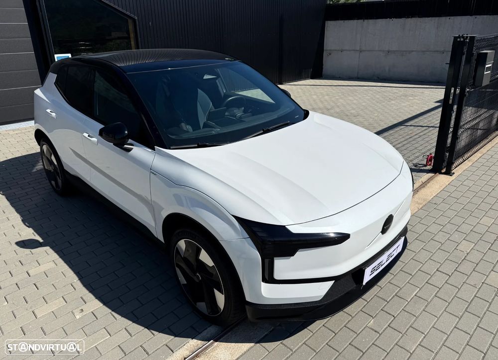 Volvo EX30 69 kWh Single Motor Extended Range Core - 19