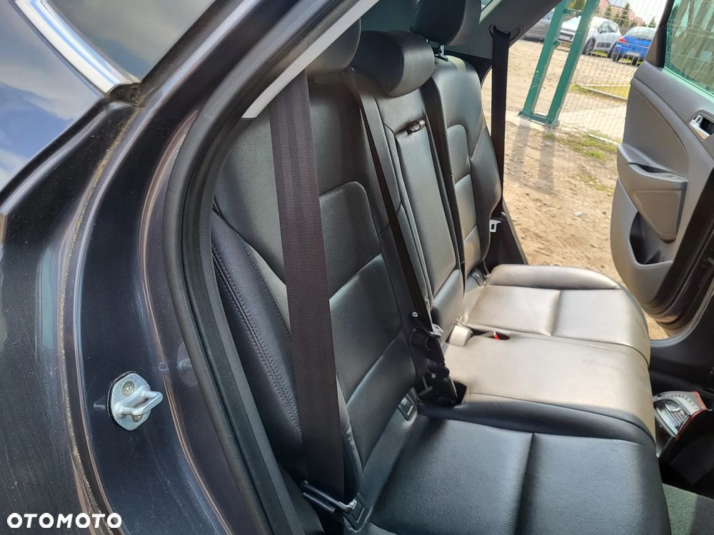 Hyundai Tucson 2.0 CRDi 4WD Passion - 30