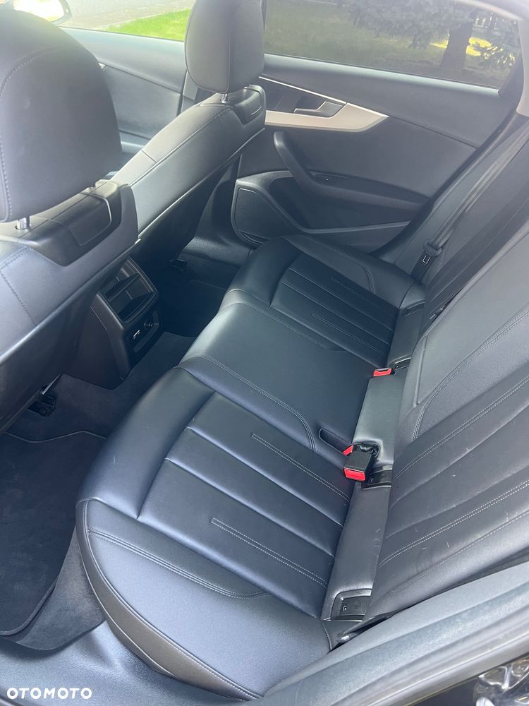 Audi A4 Avant 40 TDI S tronic - 21