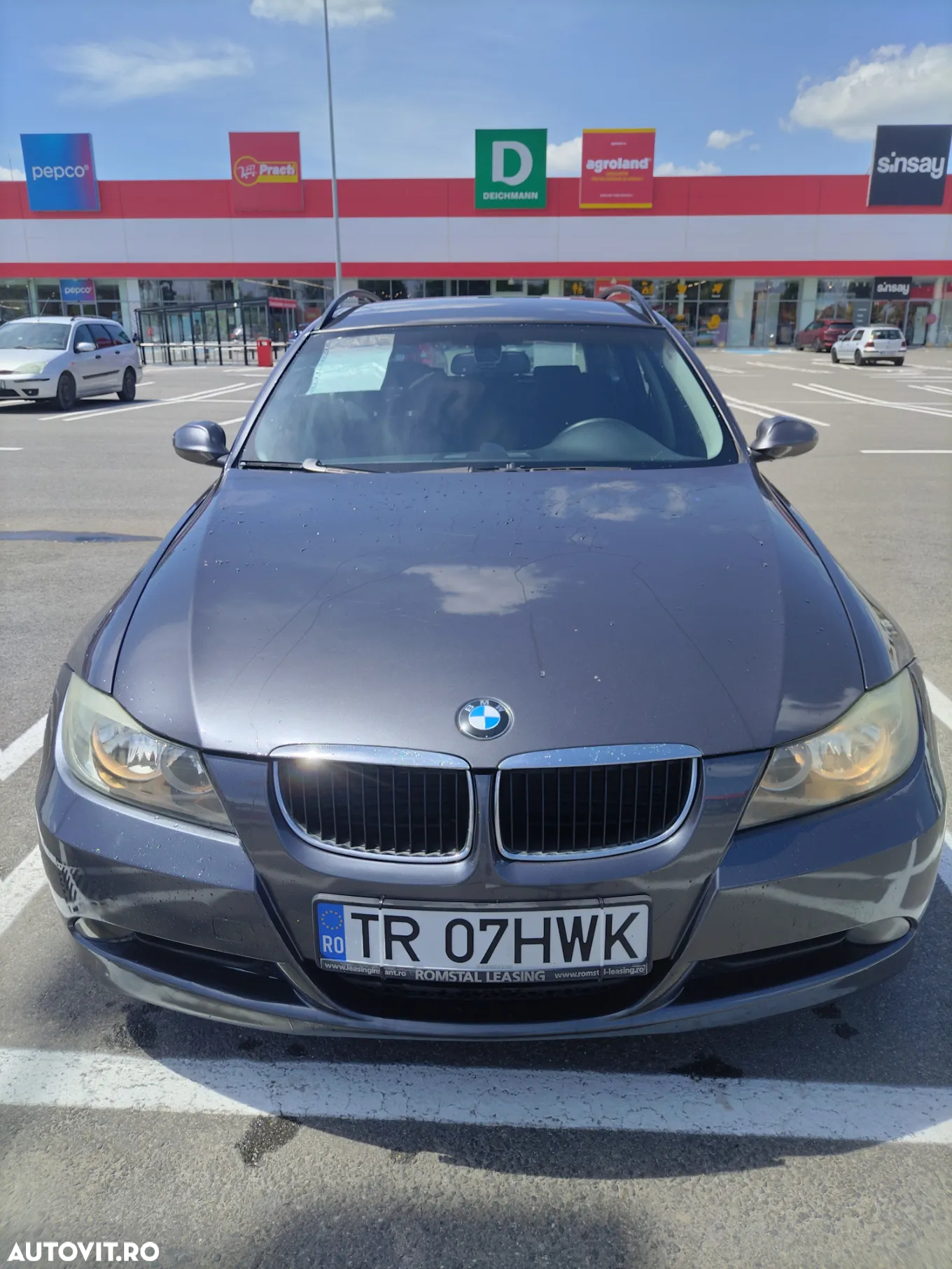 BMW Seria 3 318d Touring - 2