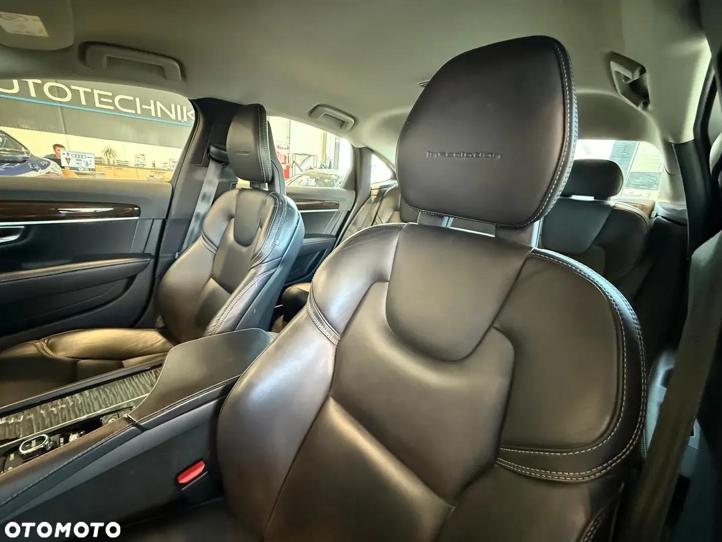 Volvo S90 D4 AWD Geartronic Inscription - 3